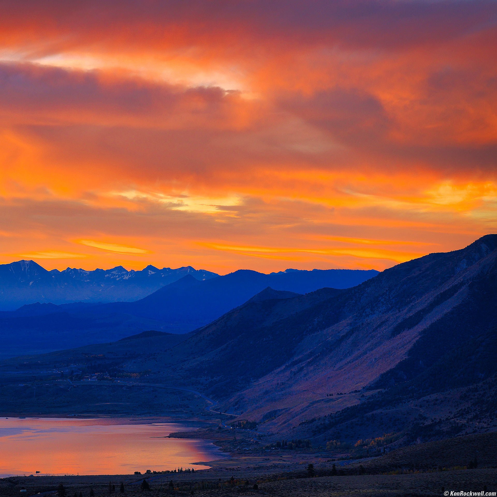 Dawn over Lee Vining and Mono Lake as seen from Conway Summit, California
