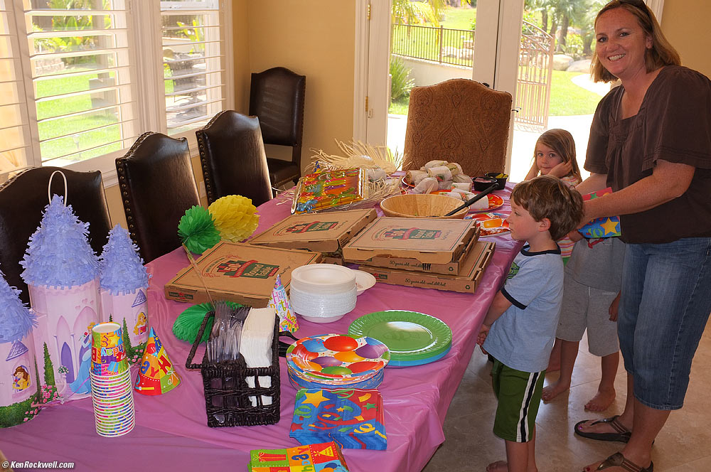 The Pizza Table