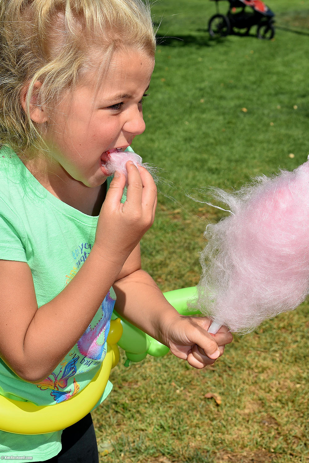 Noni also got cotton candy for Katie