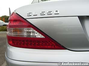 SL550 tail light