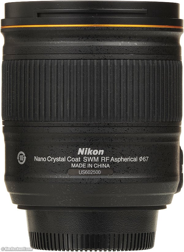 Nikon 28mm f/1.8