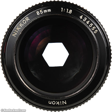 Nikon 85mm f/1.8