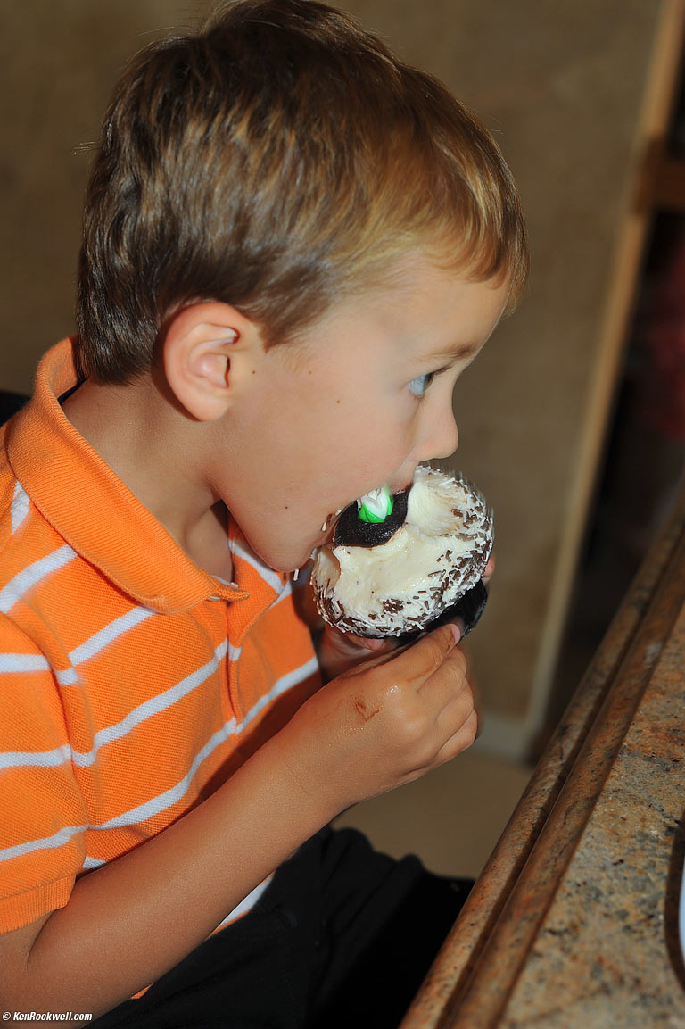 Ryan and the special cupcake Noni got for him.