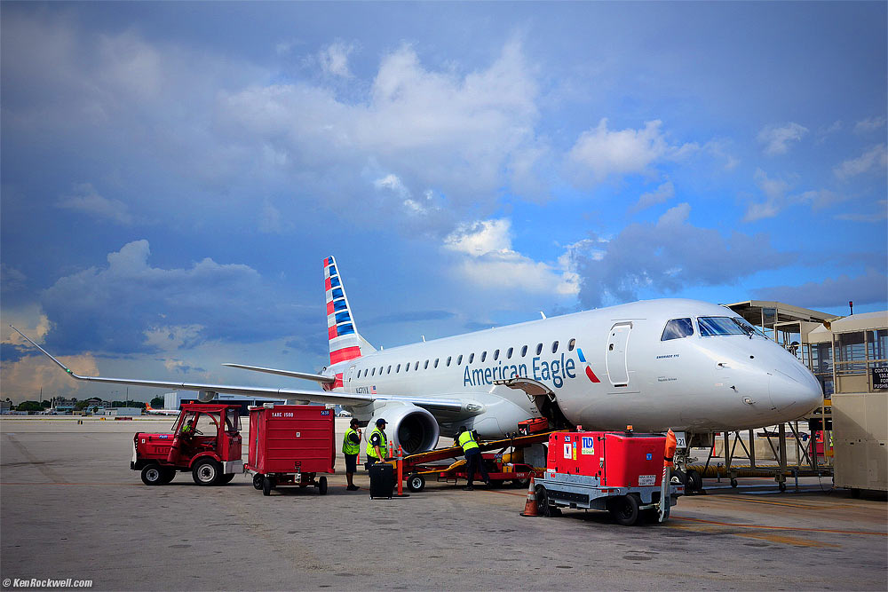 American Airlines Embraer 175 at Miami MIA