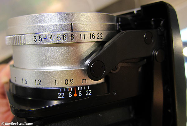 Back, Fuji GF670-