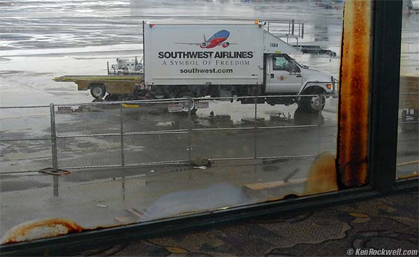 Oakland Airport Gate 23