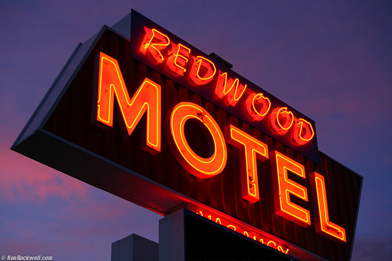 Redwood Motel, Bridgeport, California