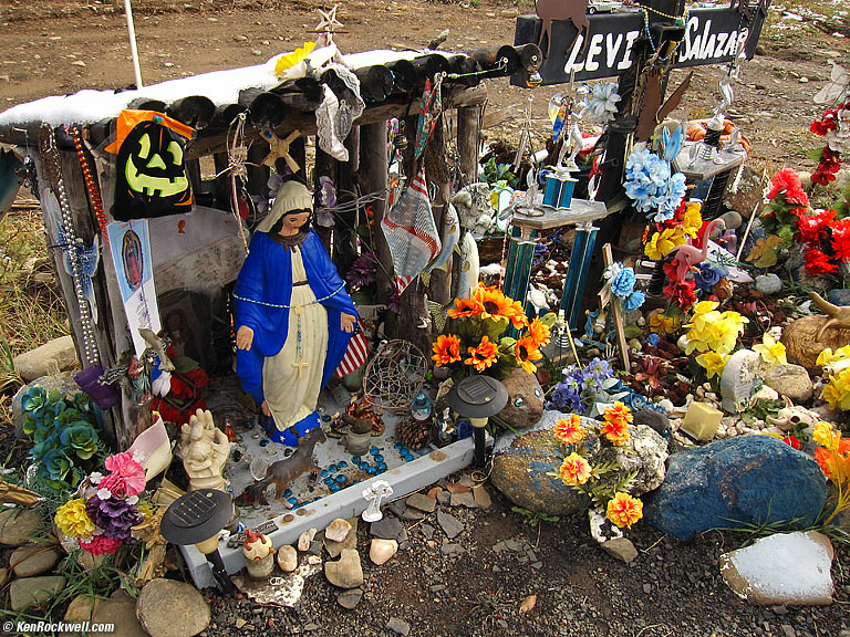 Memorial de Levi Salazar, New Mexico. 