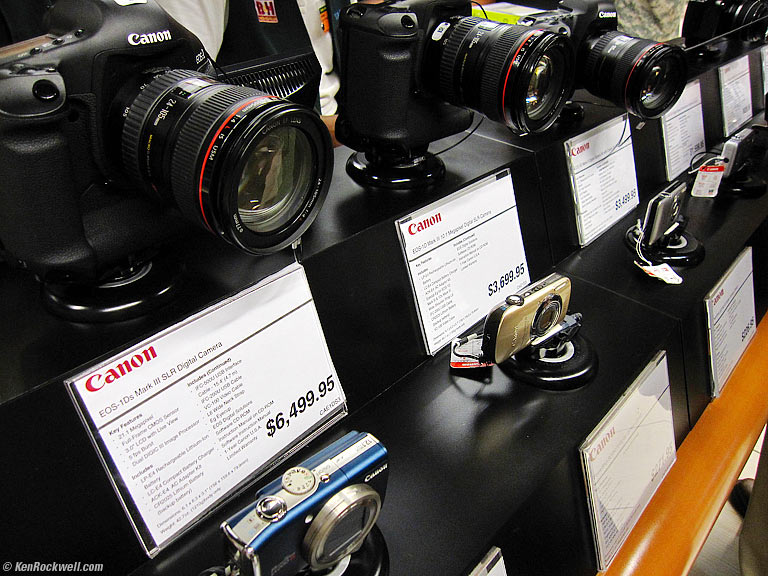 A Canon Shelf at B&H, 11:15 AM. 