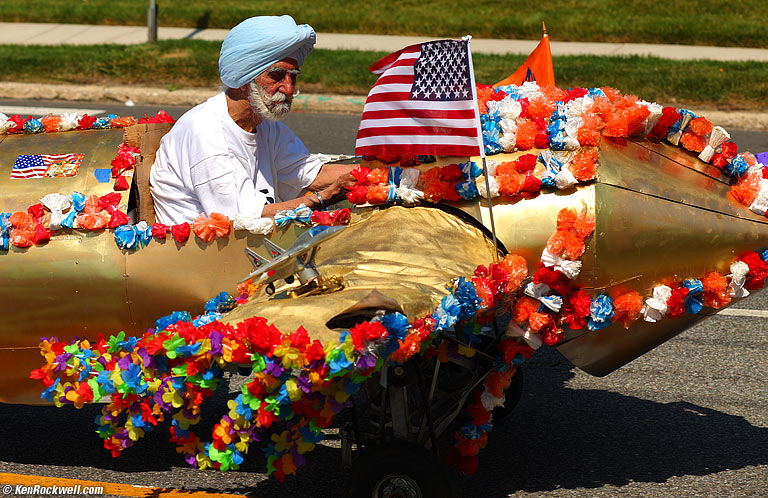 Sikh Space Ship, Memorial Day Parade, Plainview, Long Island, 10:41 AM.