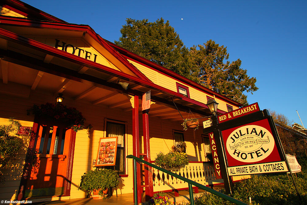 Julian Hotel