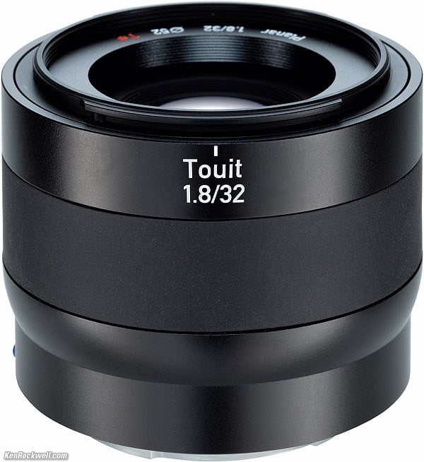 Zeiss 32mm f/1.8 for Sony