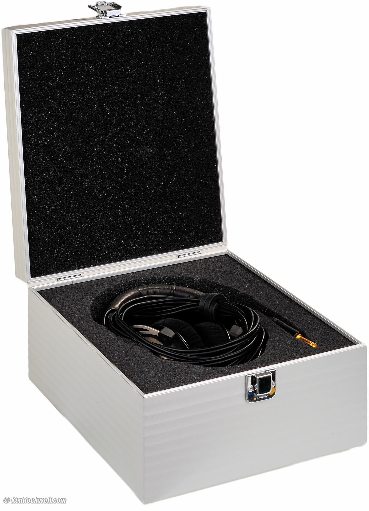 Beyerdynamic T1 Review Beyerdynamic T1 Review