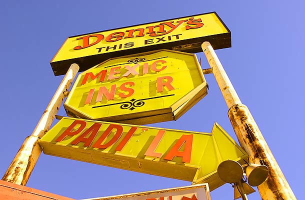 dennys
