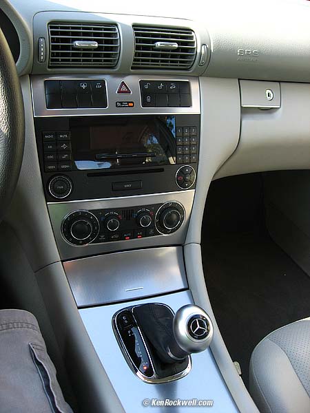 Mercedes 2006 C230 Console