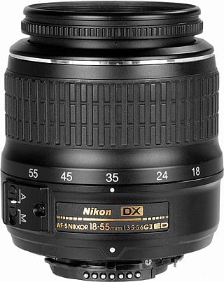 Nikon 18-55mm DX II