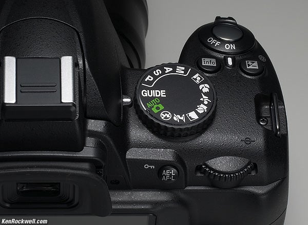 カメラ デジタルカメラ Nikon D3000