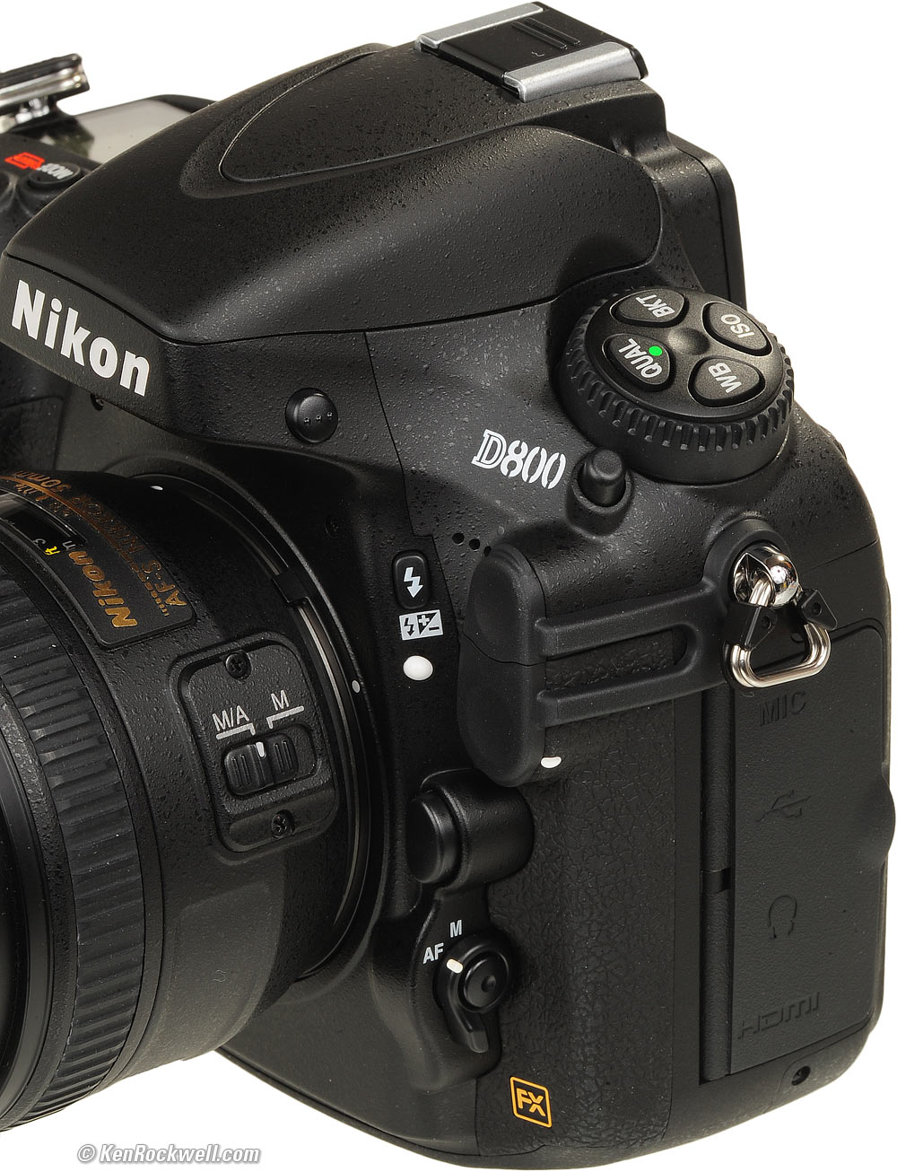 Souvenir Merchandising Trots Nikon D800 & D800E Review