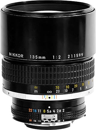 Nikon 135mm f/2 AI-s