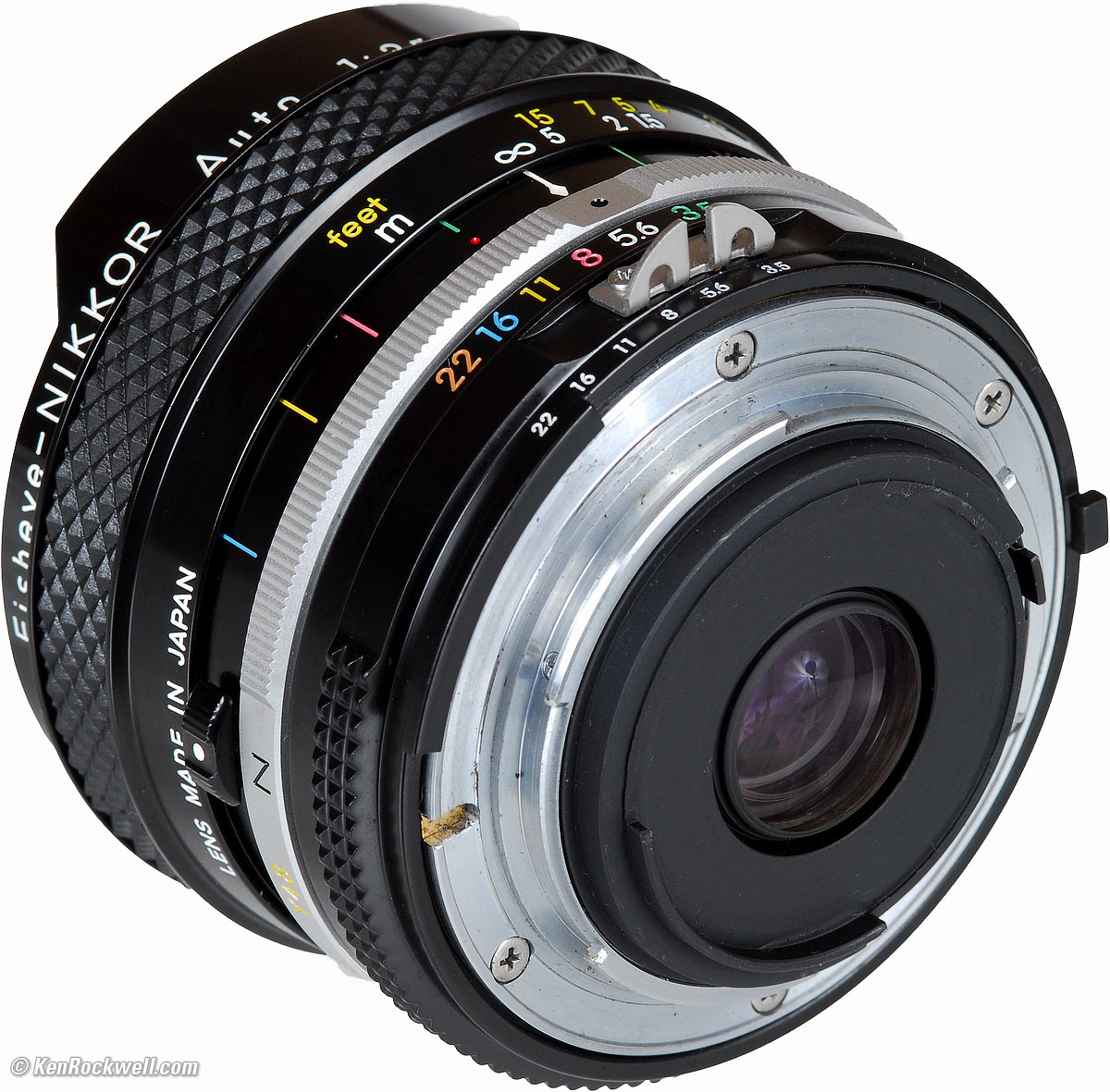 Nikon 16mm f/3.5 Fisheye Review