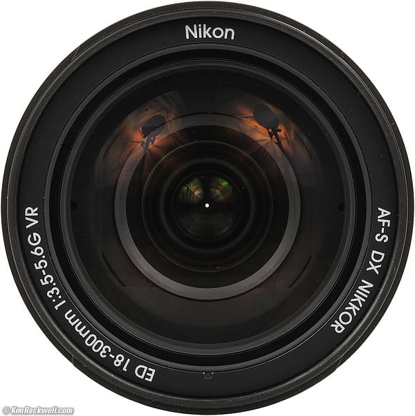Nikon 18-300mm  VR