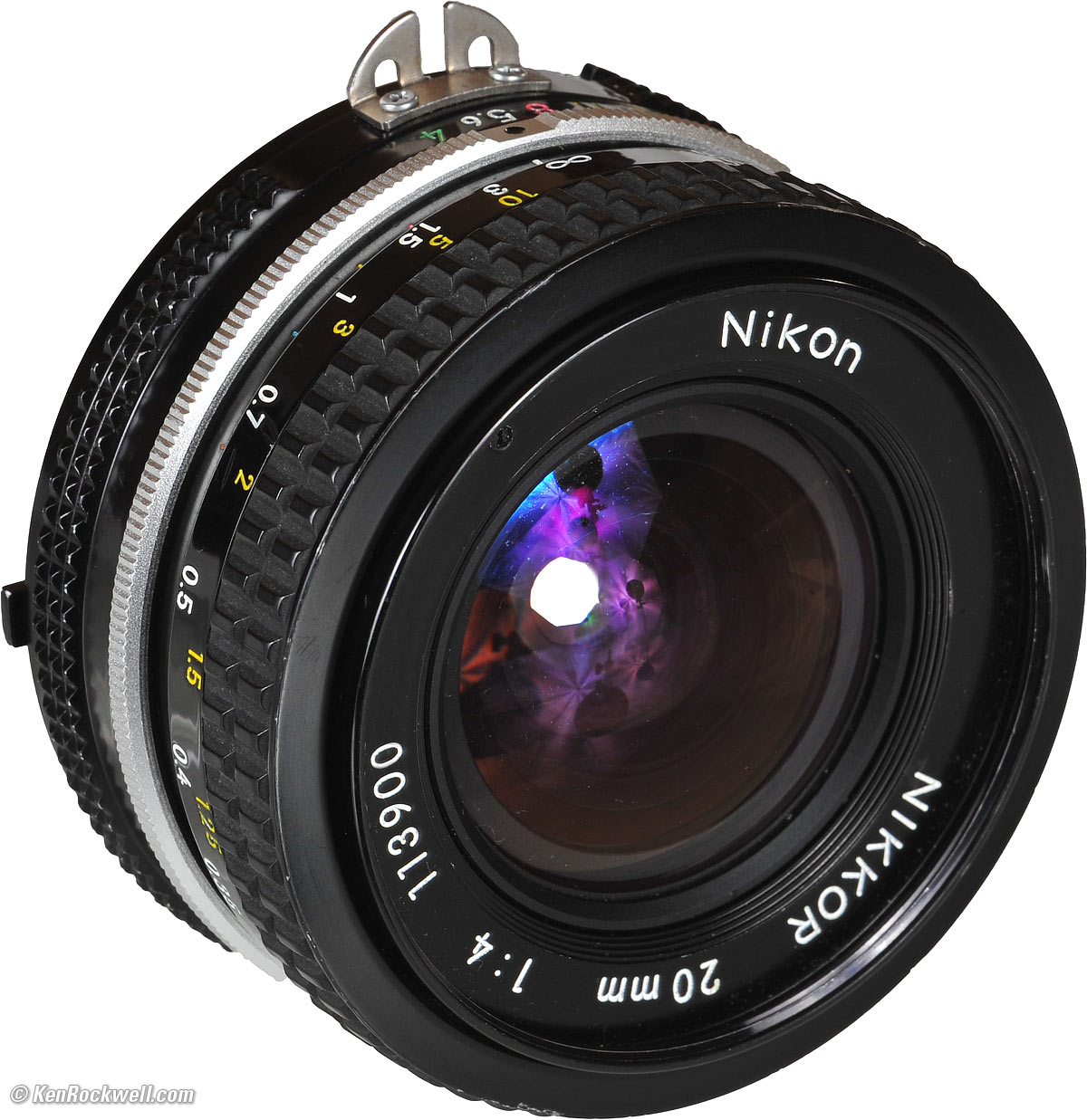 Nikon 20mm f/4