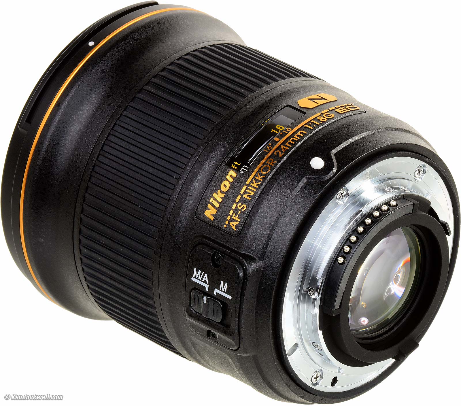 Nikon 24mm f/1.8 Review