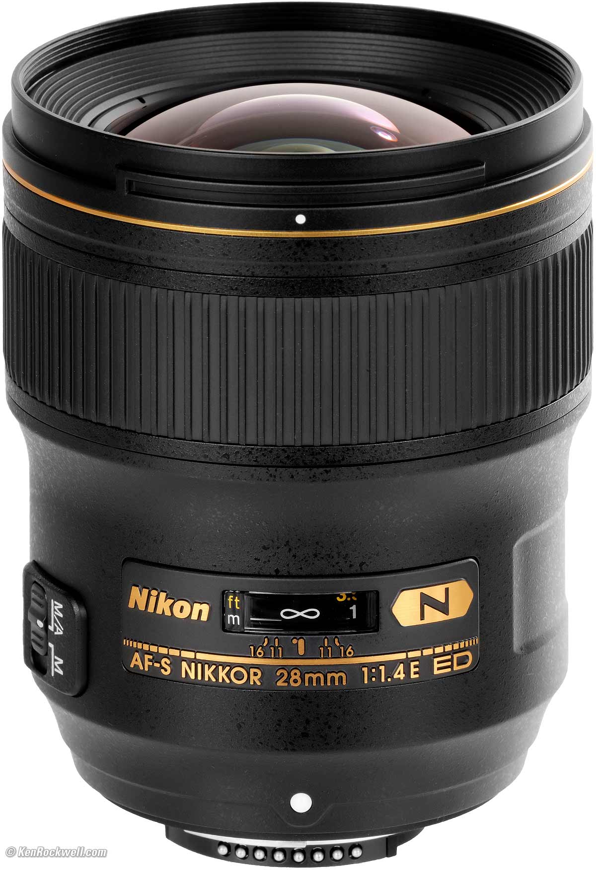 Nikon 28mm f/1.4 E Review