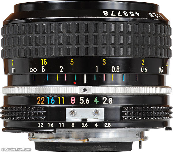 Nikon 28mm f/2.8 AI
