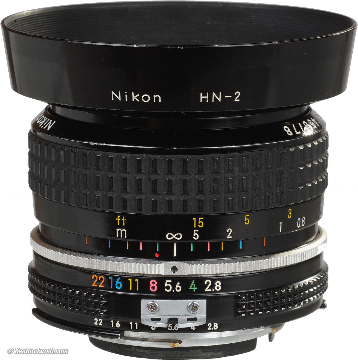 Nikon 28mm f/2.8 AI