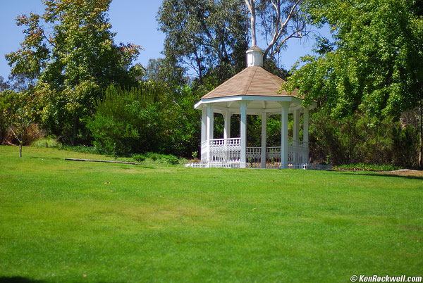 Gazebo f/1.2