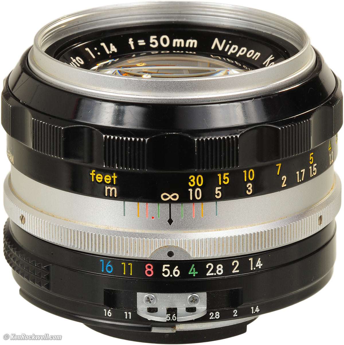 ニコンF ニッコール50ミリf1.4フード付き