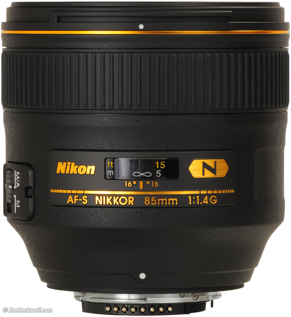 in tegenstelling tot omringen plafond Nikon 85mm f/1.4 G Review