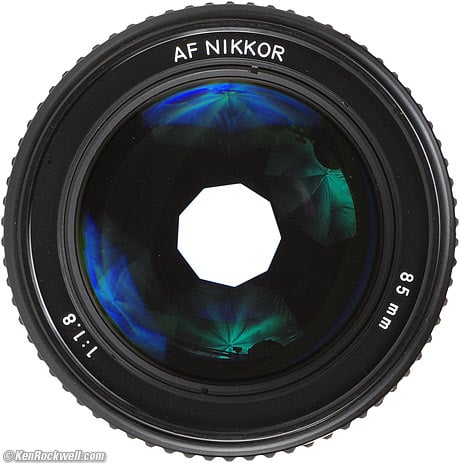 Nikon 85mm f/1.8 AF-D