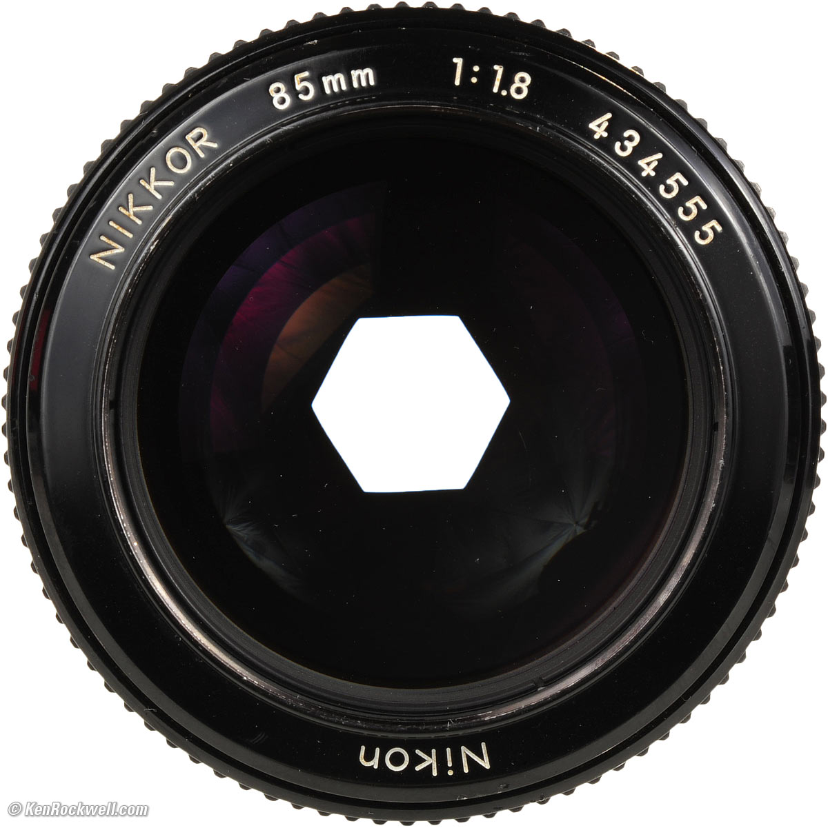 Nikon 85mm f/1.8 (manual-focus) Review