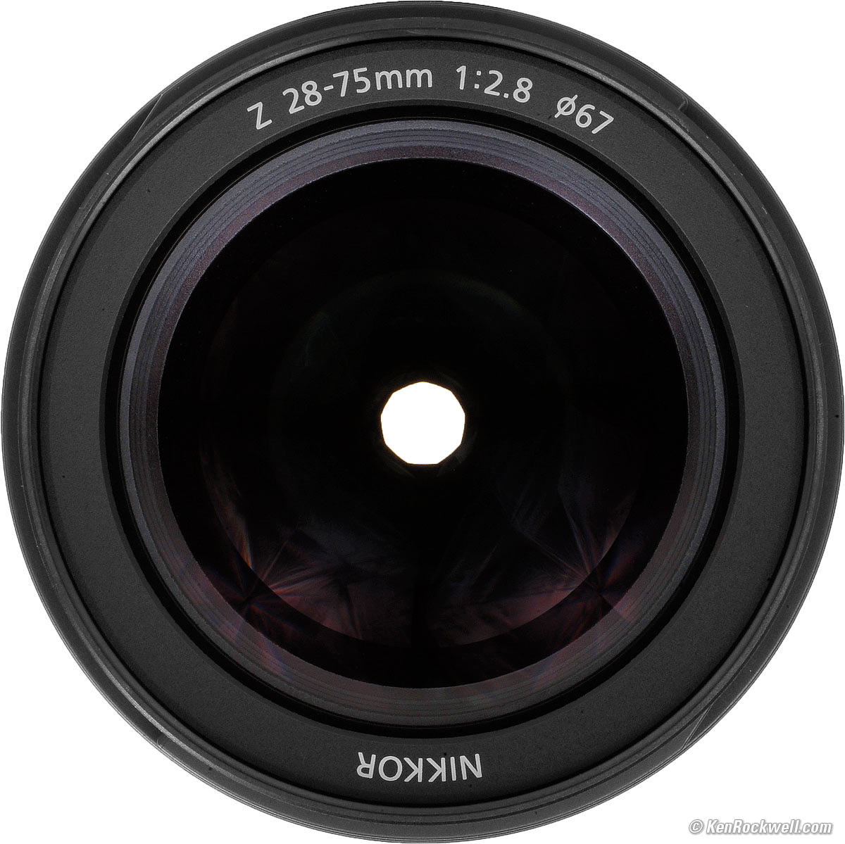 NIKKOR Z 28-75mm f/2.8 ズームレンズ ニコン Zマウント Amazon.com : Nikon NIKKOR Z 28-75mm f/2.8 | Large aperture mid