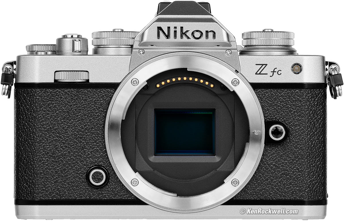 Full-frame Nikon Z fc is about as ergonomic as a brick