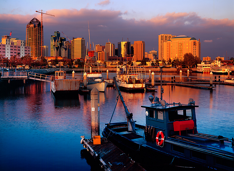 G St pier