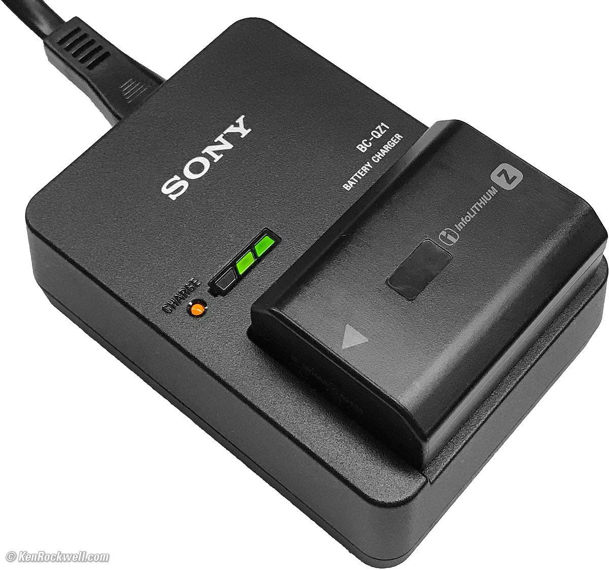 Купить зарядку sony. Sony BC-qz1. Sony NP-fz100. Charger Sony a7. Sony fz100 зарядное устройство\.