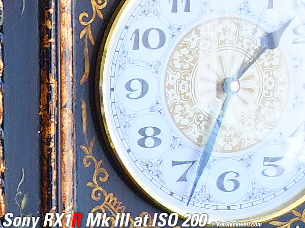 Sony RX1R Mk III High ISO sample image