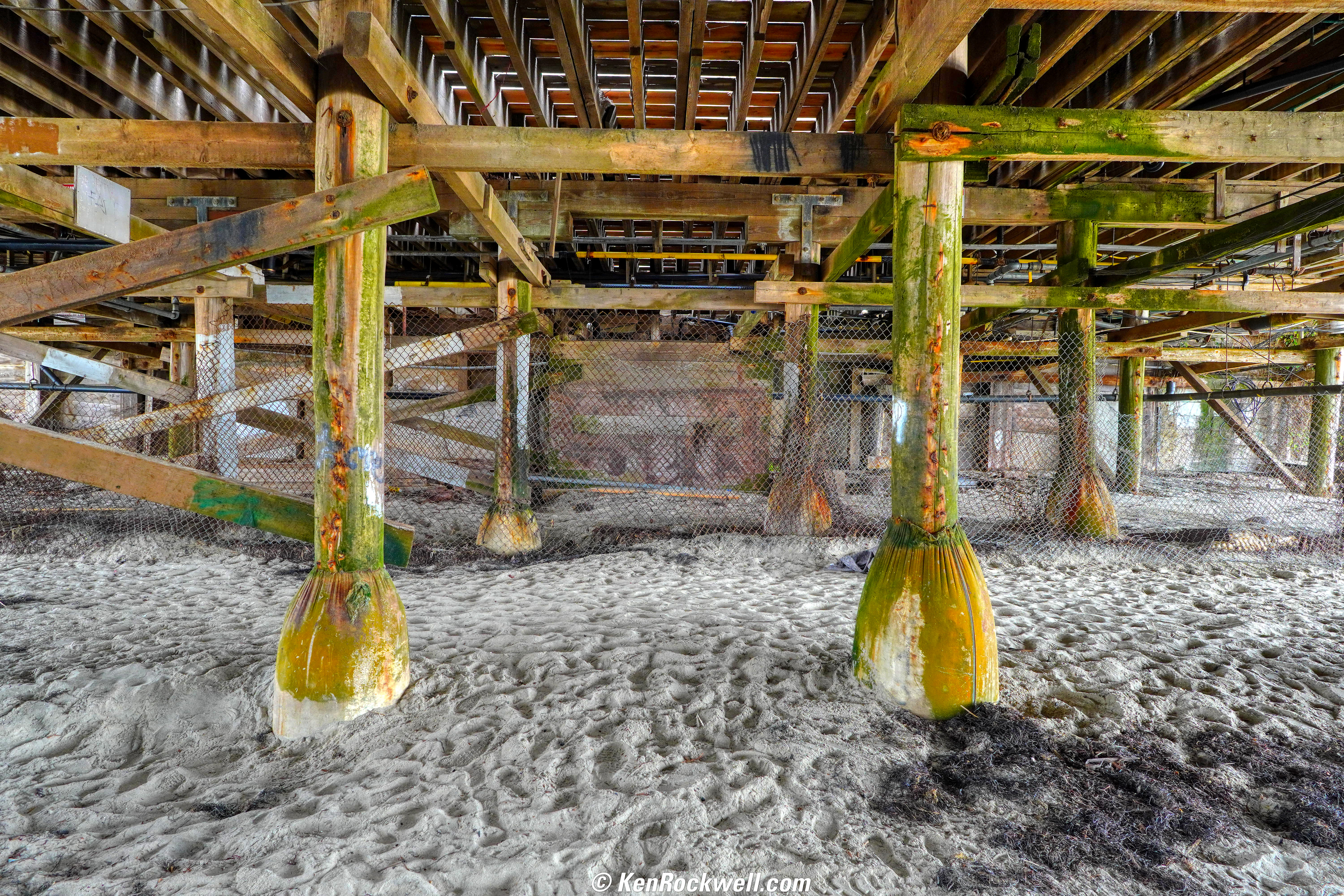 Sony E 15mm f/1.4 G Review & Sample Images by Ken Rockwell