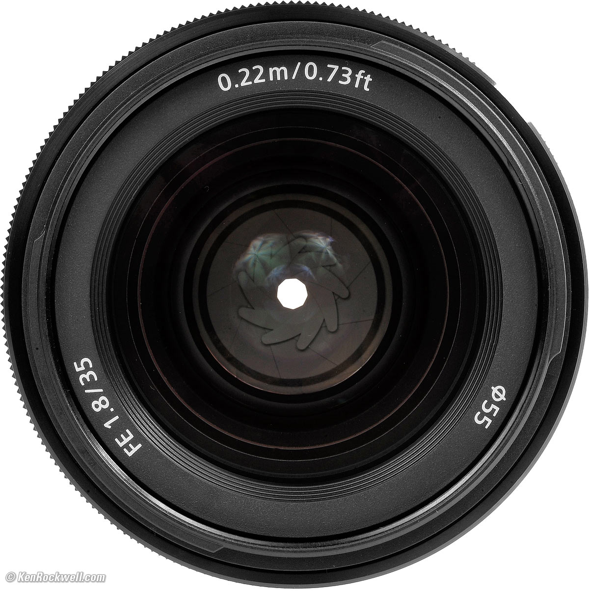Sony FE 35mm f/1.8 Review Sony FE 35mm f/1.8 Review
