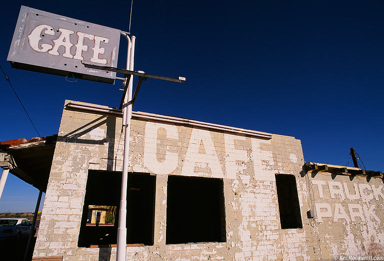 Dead Cafe