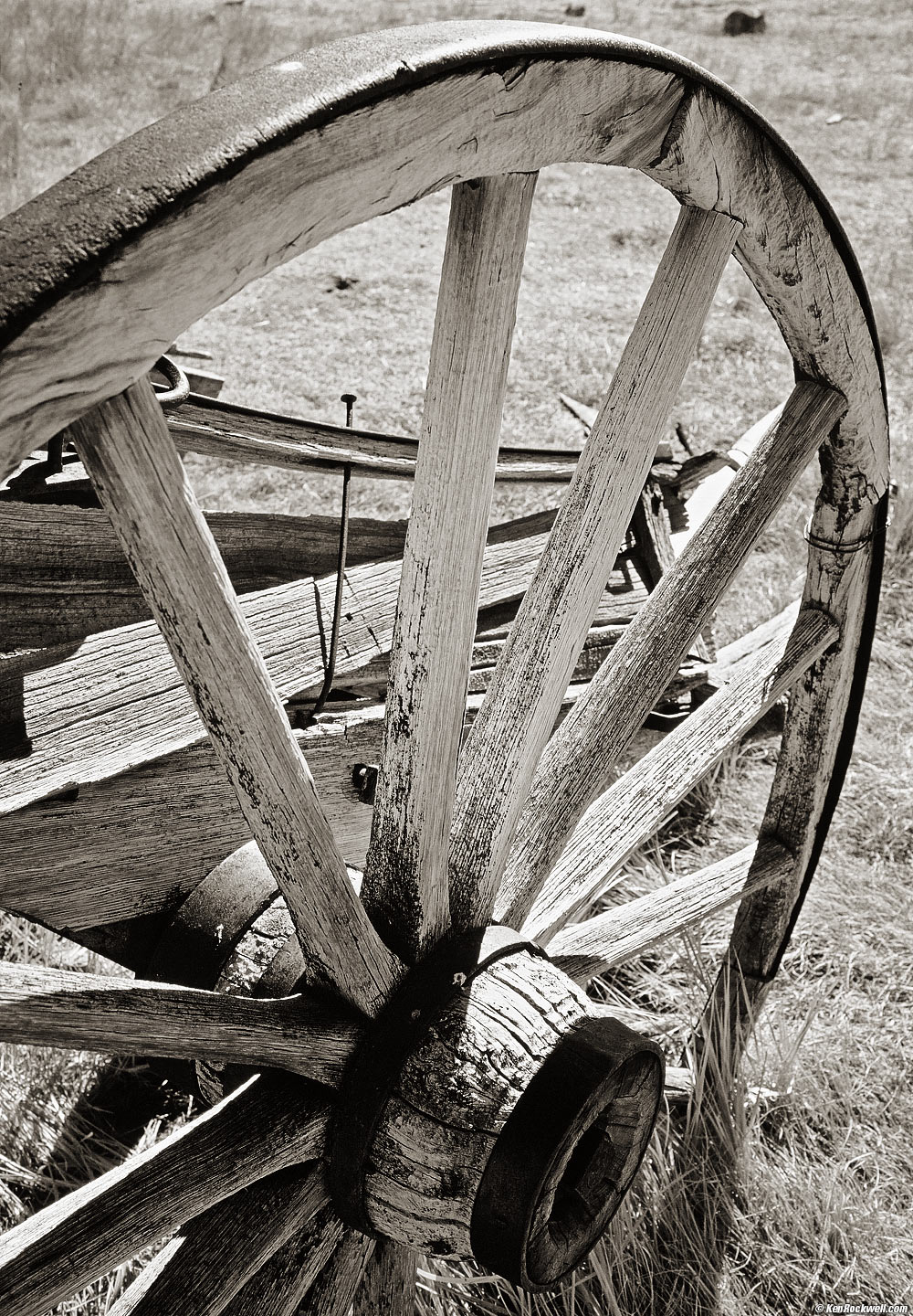 Glowing Wagon Wheel, Bodie